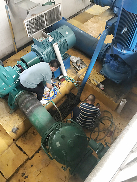 2-0懷化  設備維護現(xiàn)場.jpg